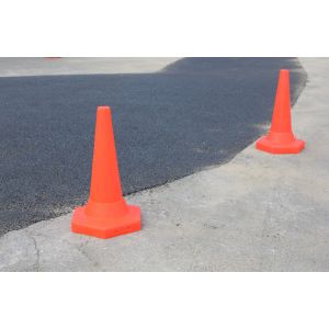 cône de signalisation orange lesté